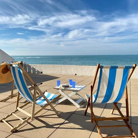 Holiday home Maison Familiale 4 Avec Terrasses, Vue Mer, Wifi Et Parking - Fr-1-231-279