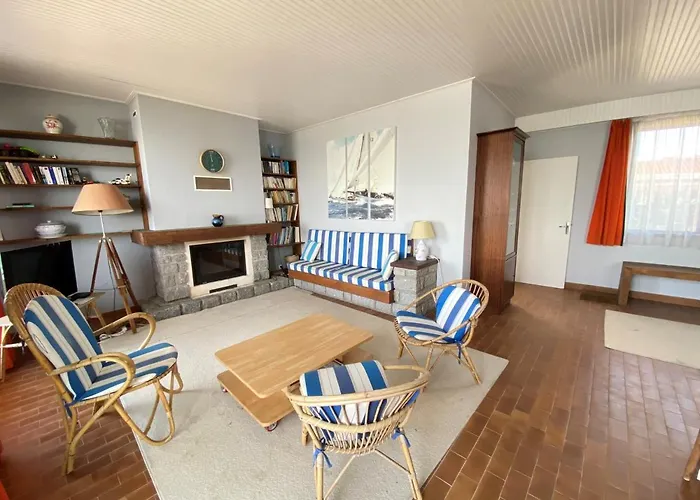 Holiday home Maison Familiale 4 Avec Terrasses, Vue Mer, Wifi Et Parking - Fr-1-231-279